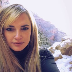 Meet your Posher, Casey